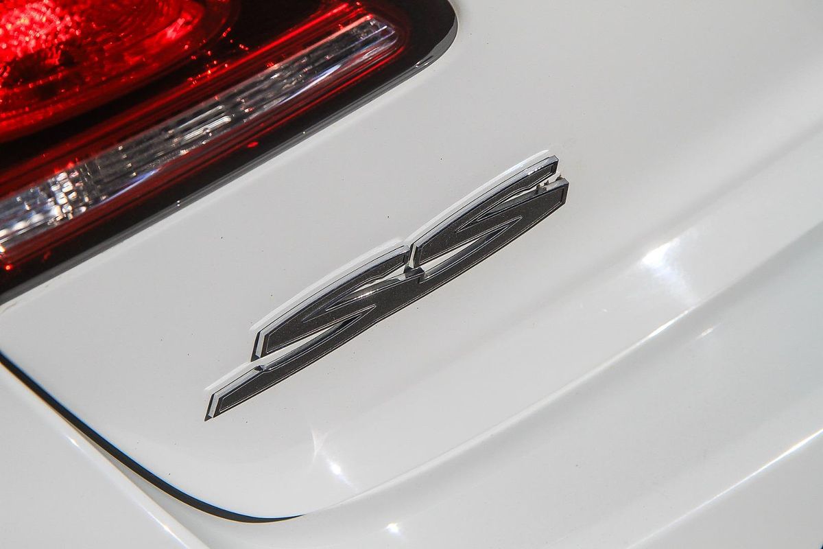 2016 Holden Commodore SS Black VF Series II
