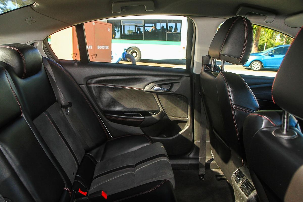 2016 Holden Commodore SS Black VF Series II