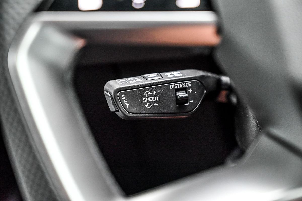 2024 Audi Q4 e-tron 55 F4