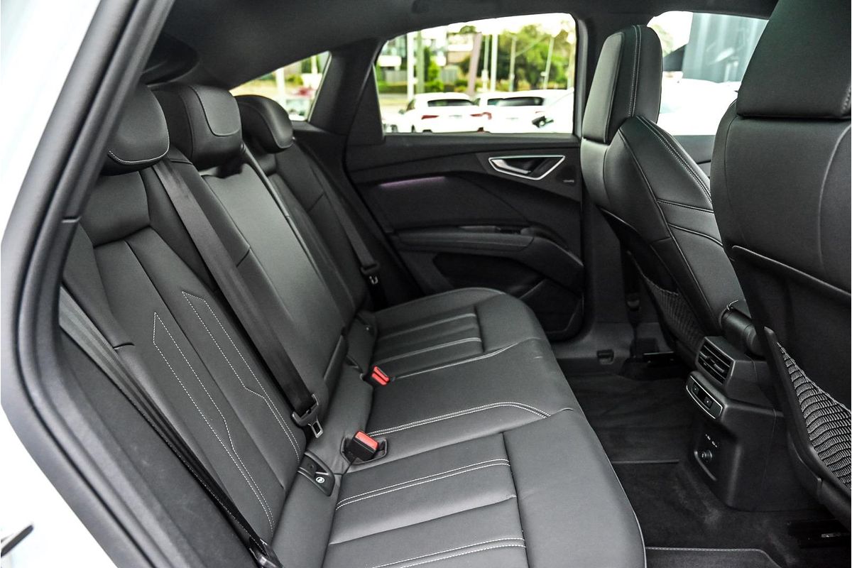 2024 Audi Q4 e-tron 55 F4