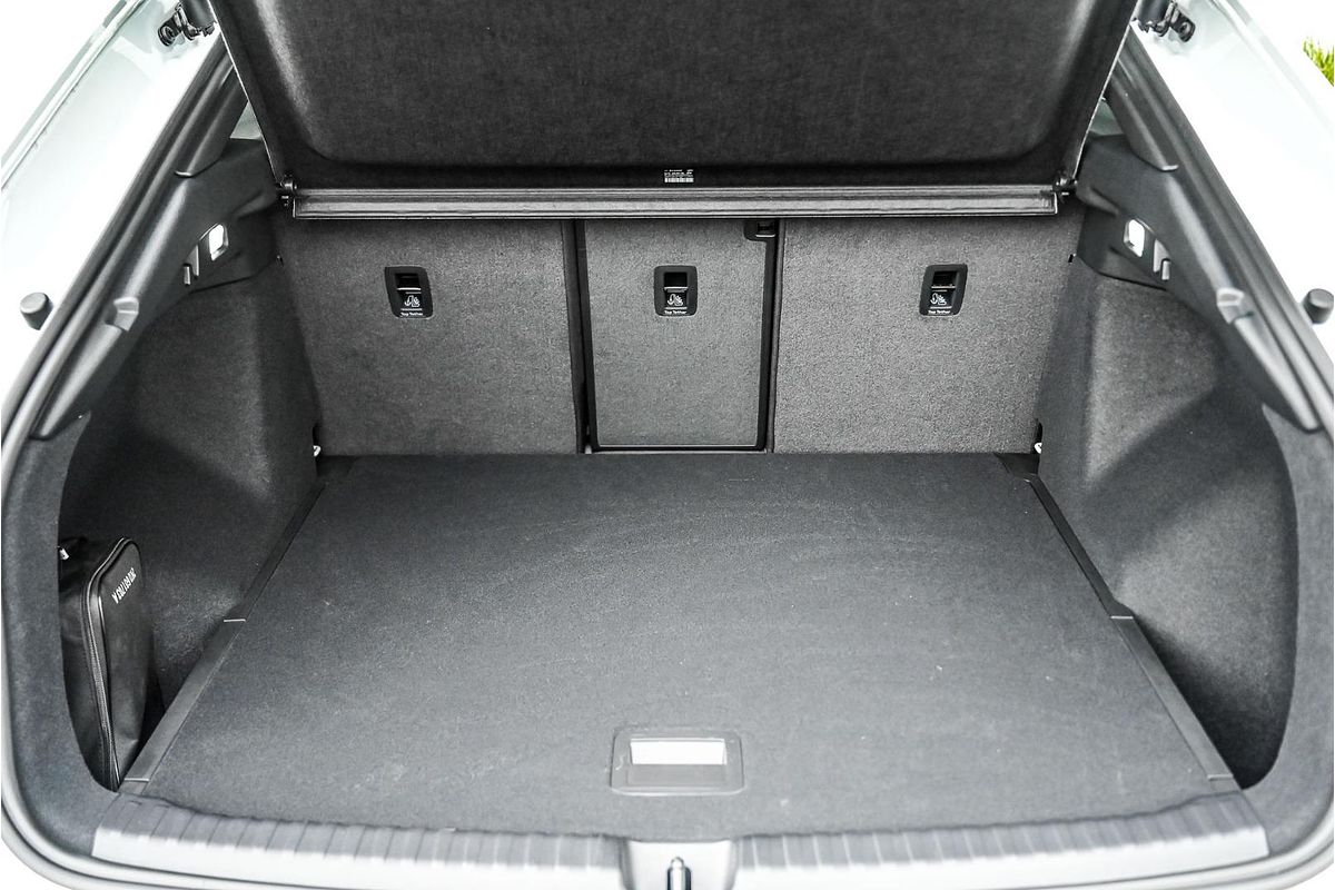 2024 Audi Q4 e-tron 55 F4