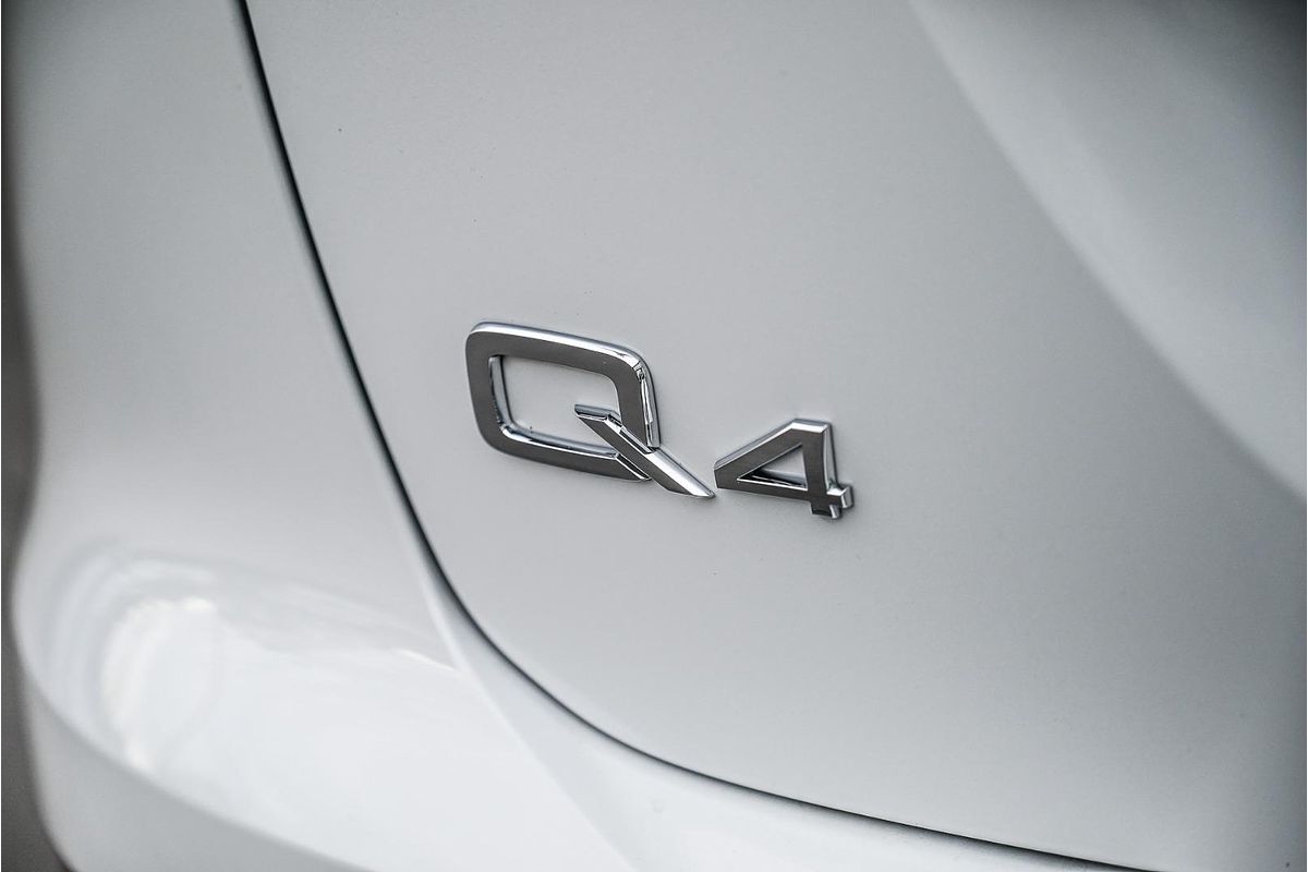 2024 Audi Q4 e-tron 55 F4