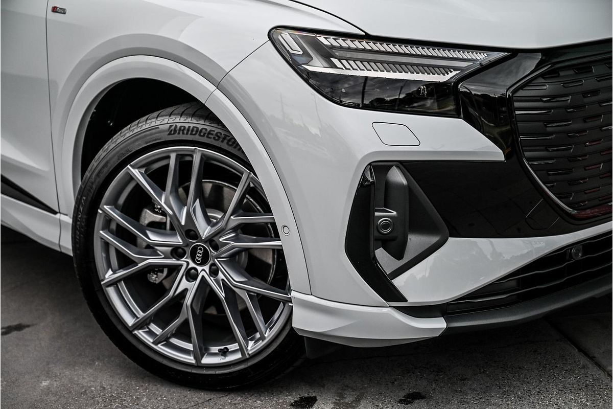 2024 Audi Q4 e-tron 55 F4