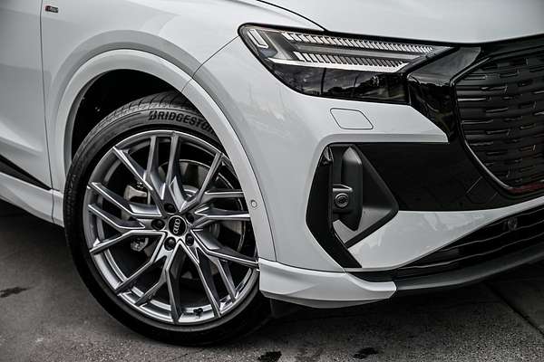 2024 Audi Q4 e-tron 55 F4