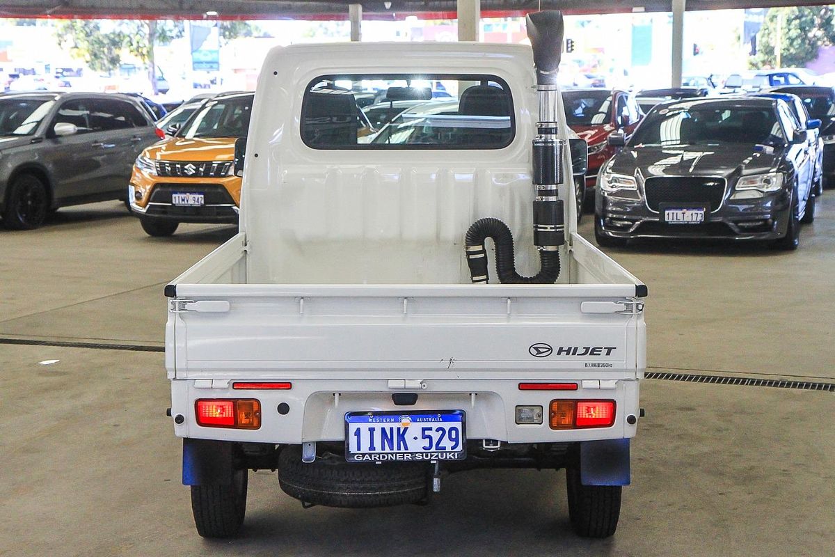 2018 Daihatsu Hi-Jet