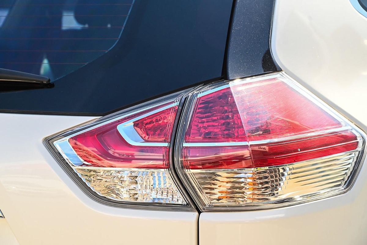 2015 Nissan X-TRAIL ST T32