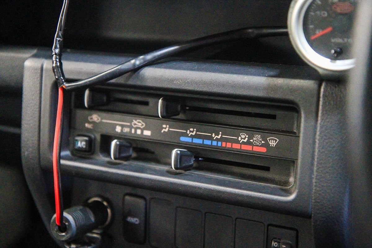 2018 Daihatsu Hi-Jet