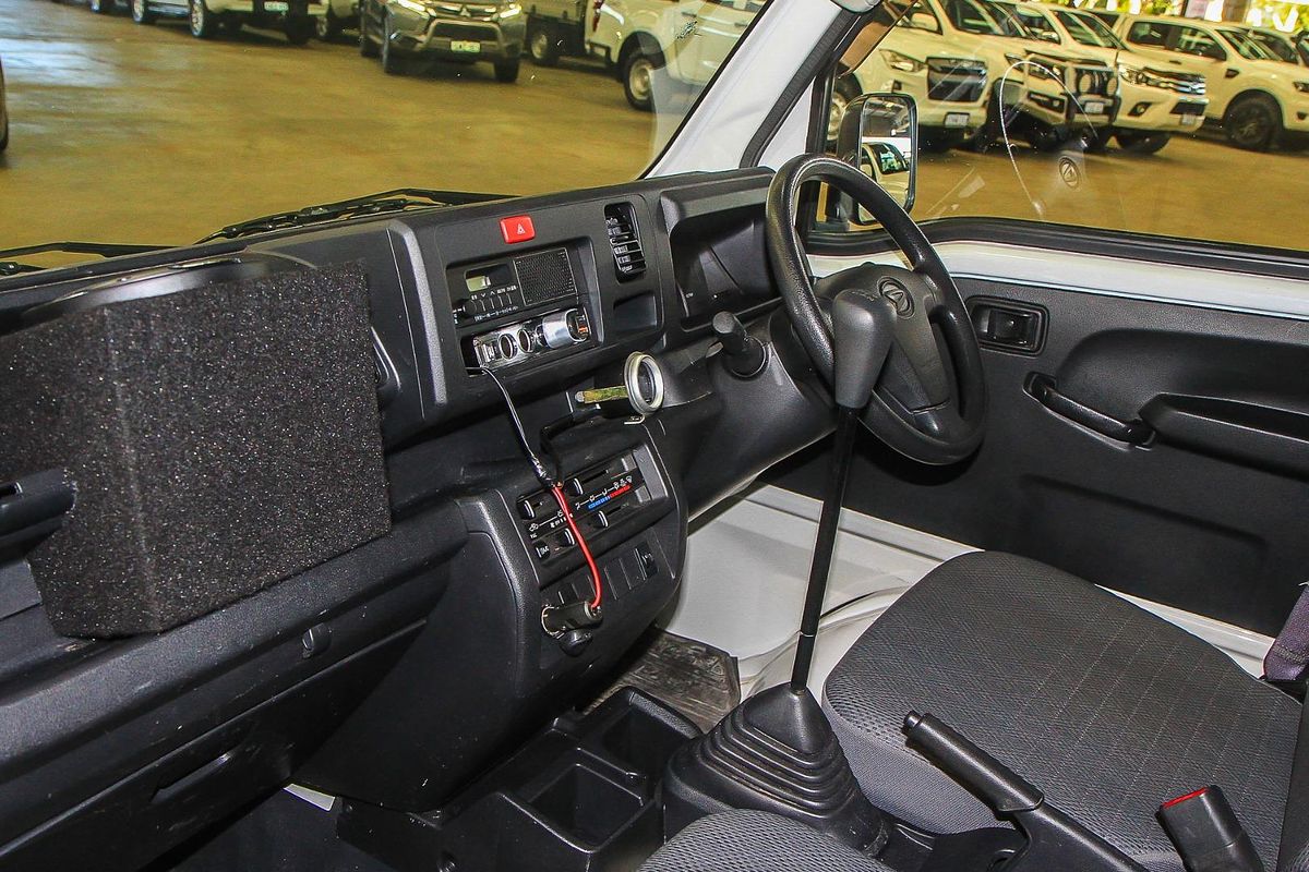 2018 Daihatsu Hi-Jet