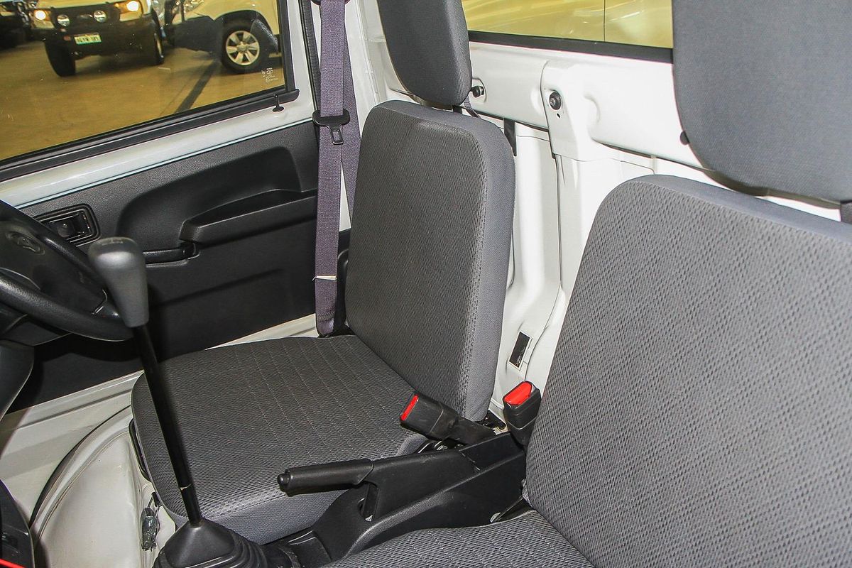 2018 Daihatsu Hi-Jet