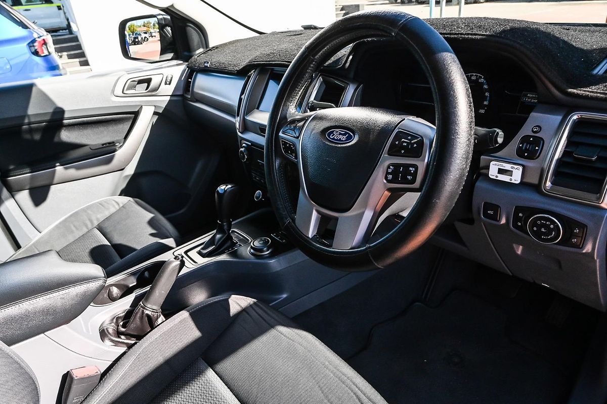 2017 Ford Everest Trend UA