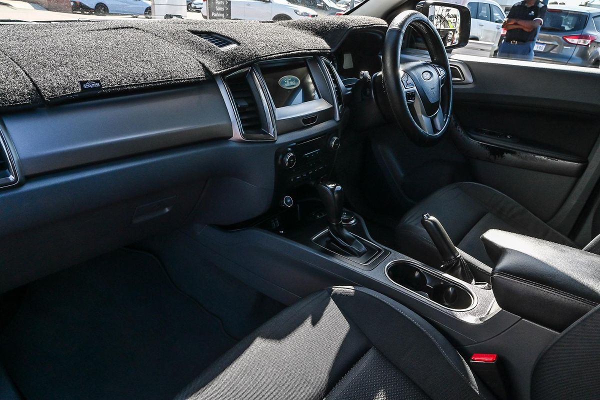 2017 Ford Everest Trend UA