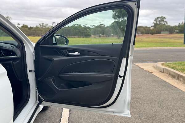 2020 Holden Commodore RS ZB