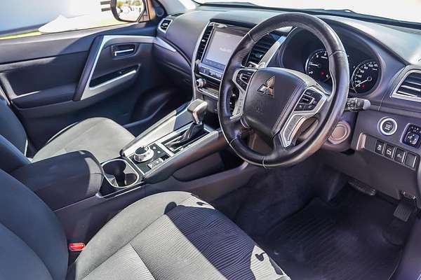 2023 Mitsubishi Pajero Sport GLS QF