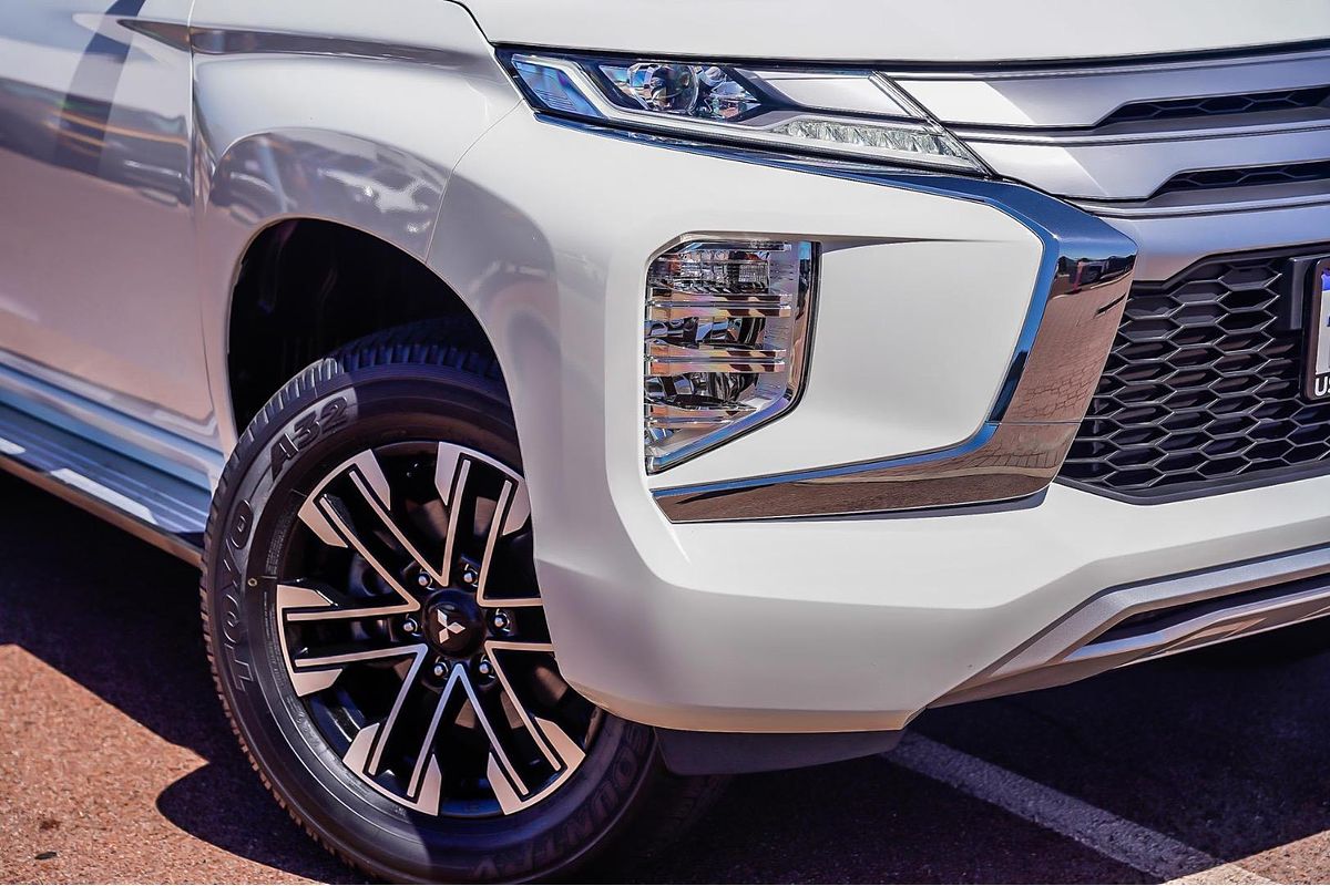 2023 Mitsubishi Pajero Sport GLS QF