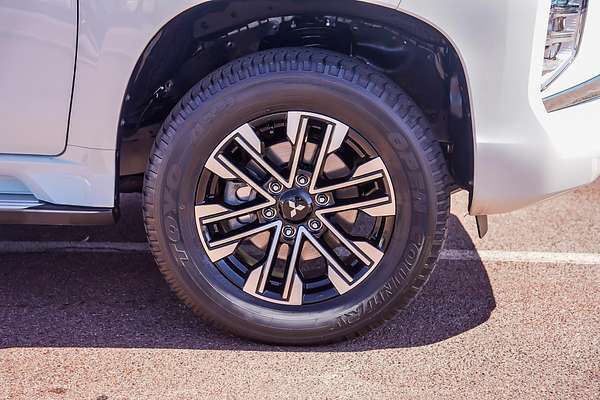 2023 Mitsubishi Pajero Sport GLS QF