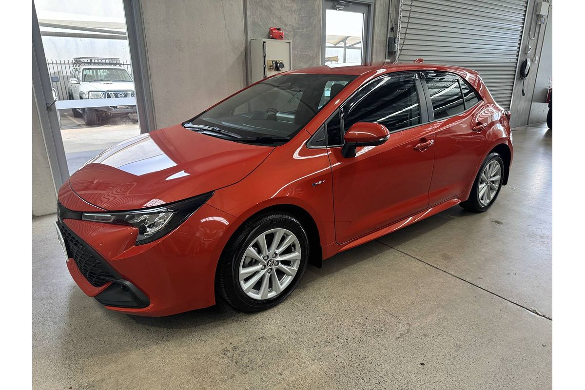 2024 Toyota COROLLA ASCENT SPORT