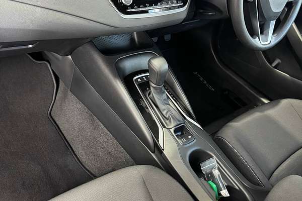 2024 Toyota COROLLA ASCENT SPORT