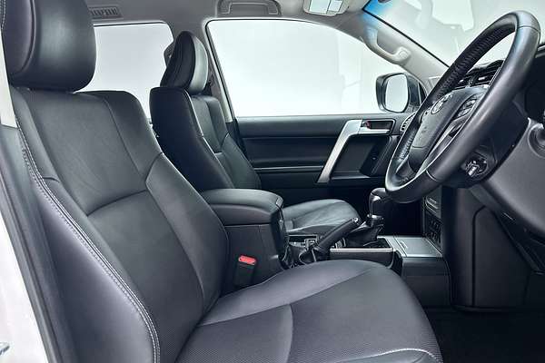 2023 Toyota Landcruiser Prado VX GDJ150R