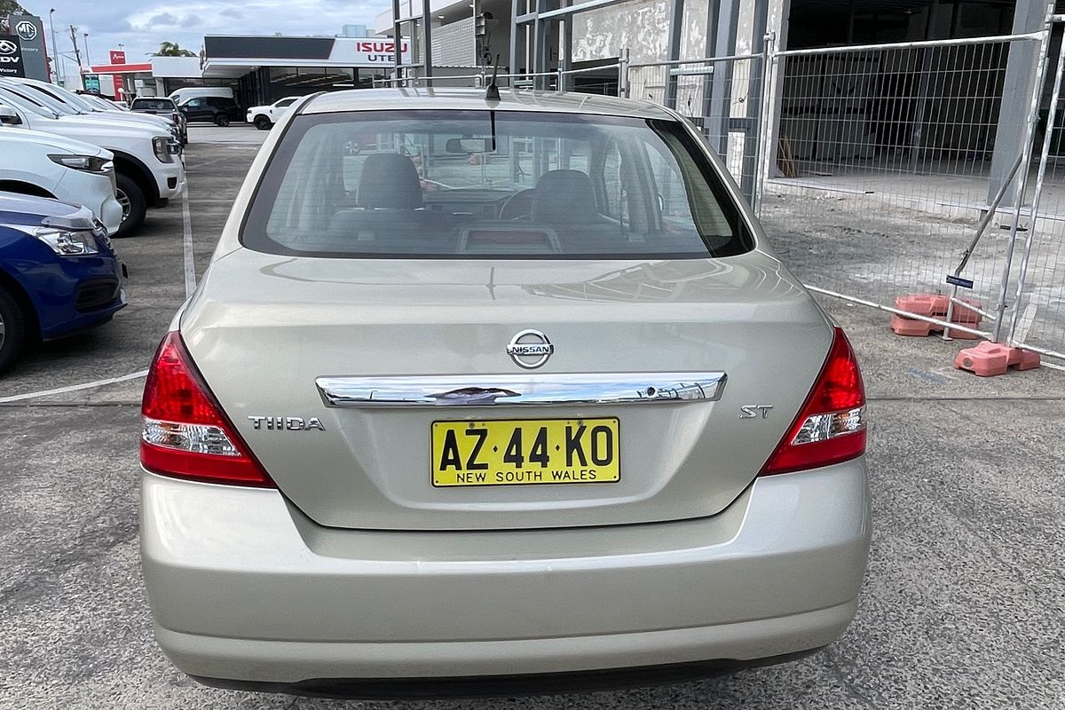 2008 Nissan Tiida ST C11