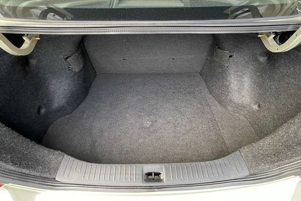 2008 Nissan Tiida ST C11