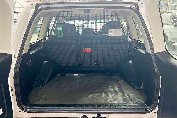 2020 Toyota Landcruiser GX VDJ200R