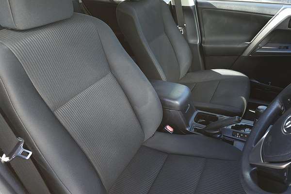 2017 Toyota RAV4 GX ALA49R