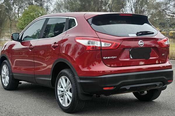2015 Nissan Qashqai ST J11