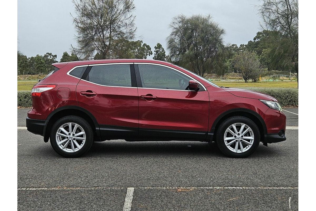2015 Nissan Qashqai ST J11