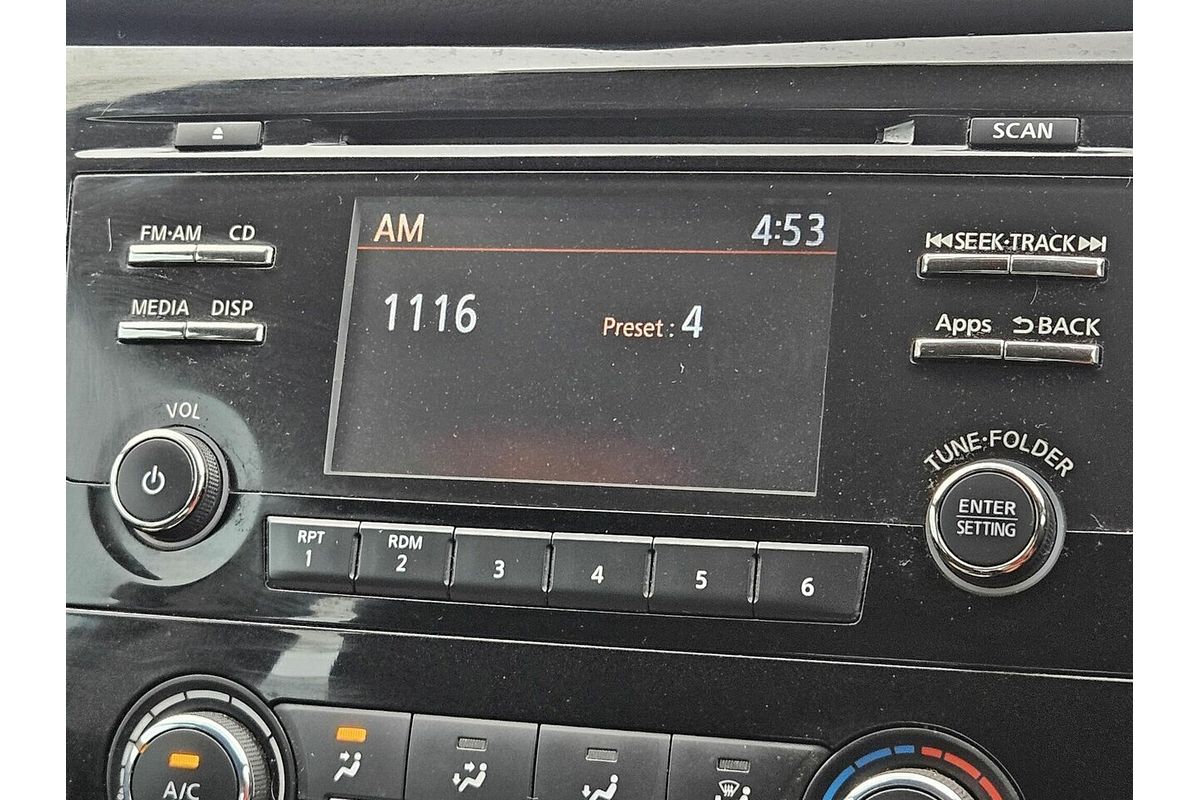 2015 Nissan Qashqai ST J11