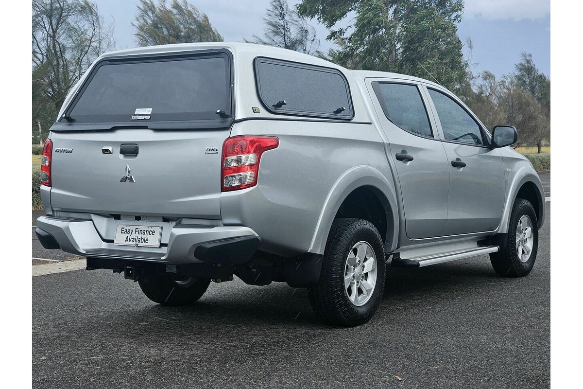 2016 Mitsubishi Triton GLX (4x4) MQ MY16 4X4