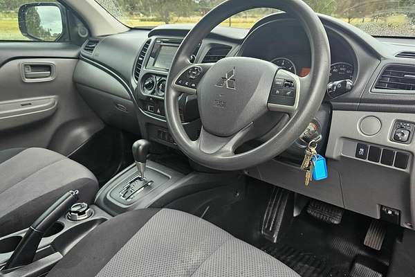 2016 Mitsubishi Triton GLX (4x4) MQ MY16 4X4
