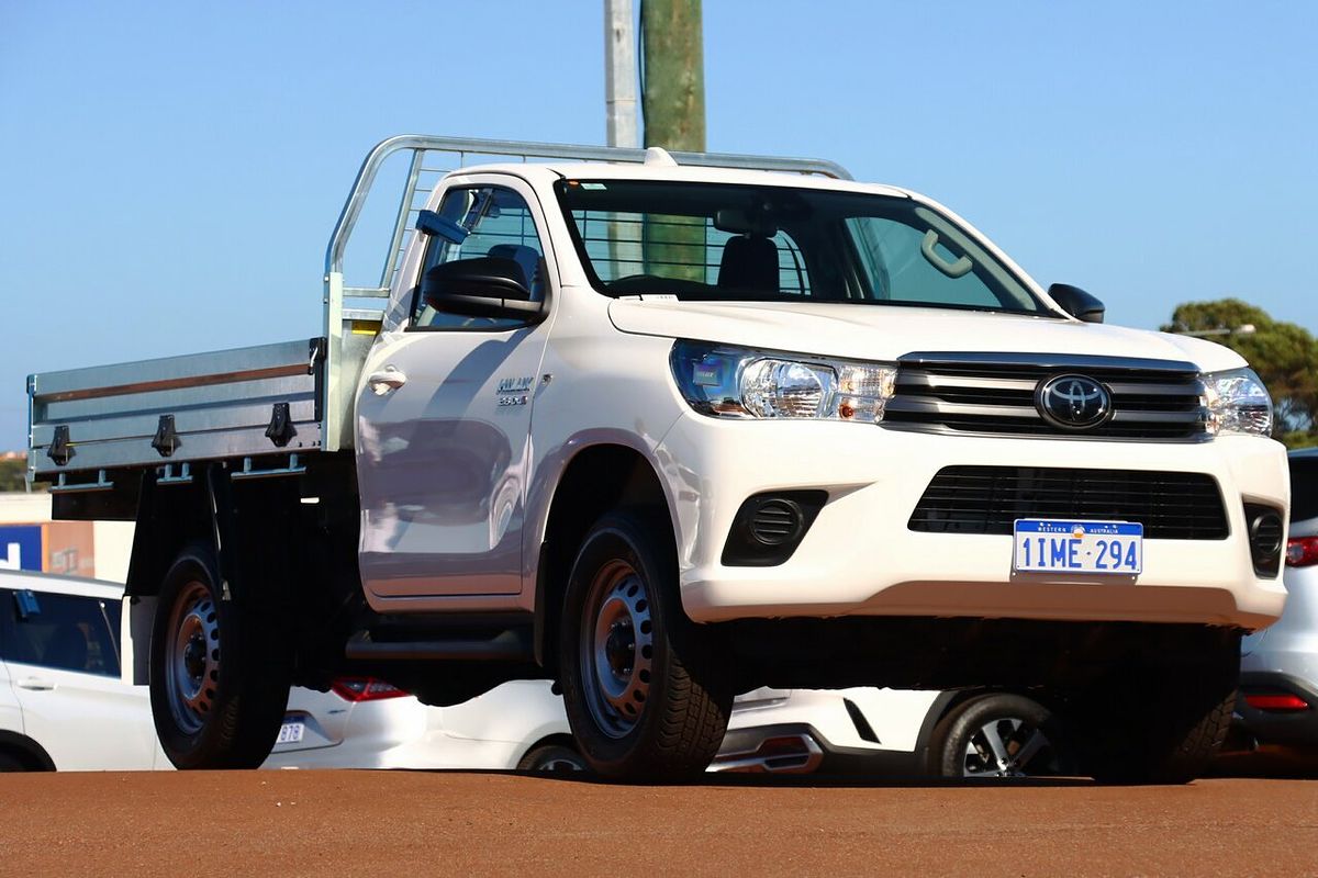 2024 Toyota Hilux SR GUN126R 4X4