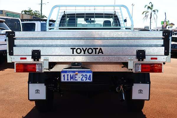 2024 Toyota Hilux SR GUN126R 4X4