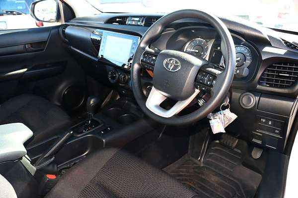 2024 Toyota Hilux SR GUN126R 4X4