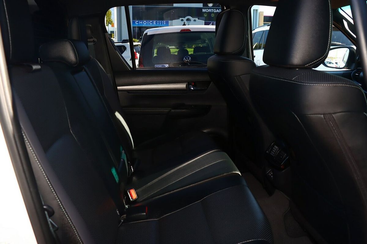 2024 Toyota Hilux Rogue 48V GUN126R 4X4
