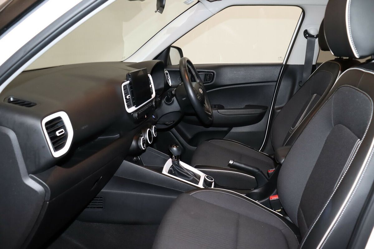 2021 Hyundai Venue Elite QX.V3