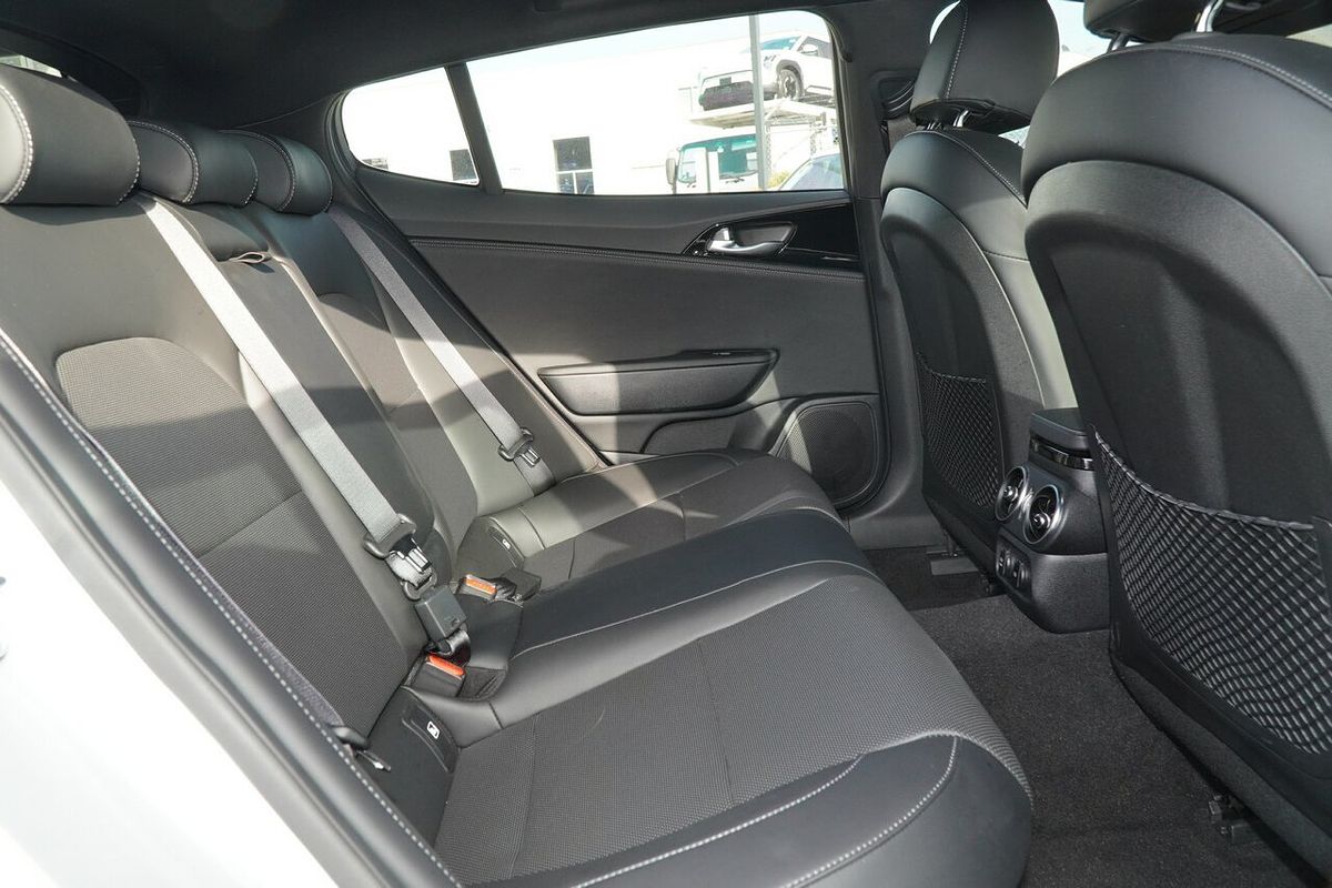 2022 Kia Stinger 330S CK