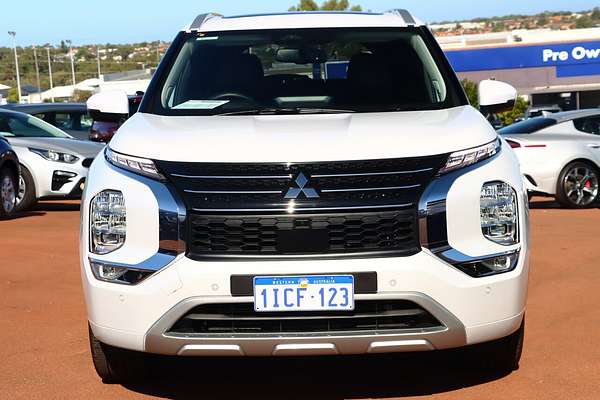 2024 Mitsubishi Outlander Exceed ZM