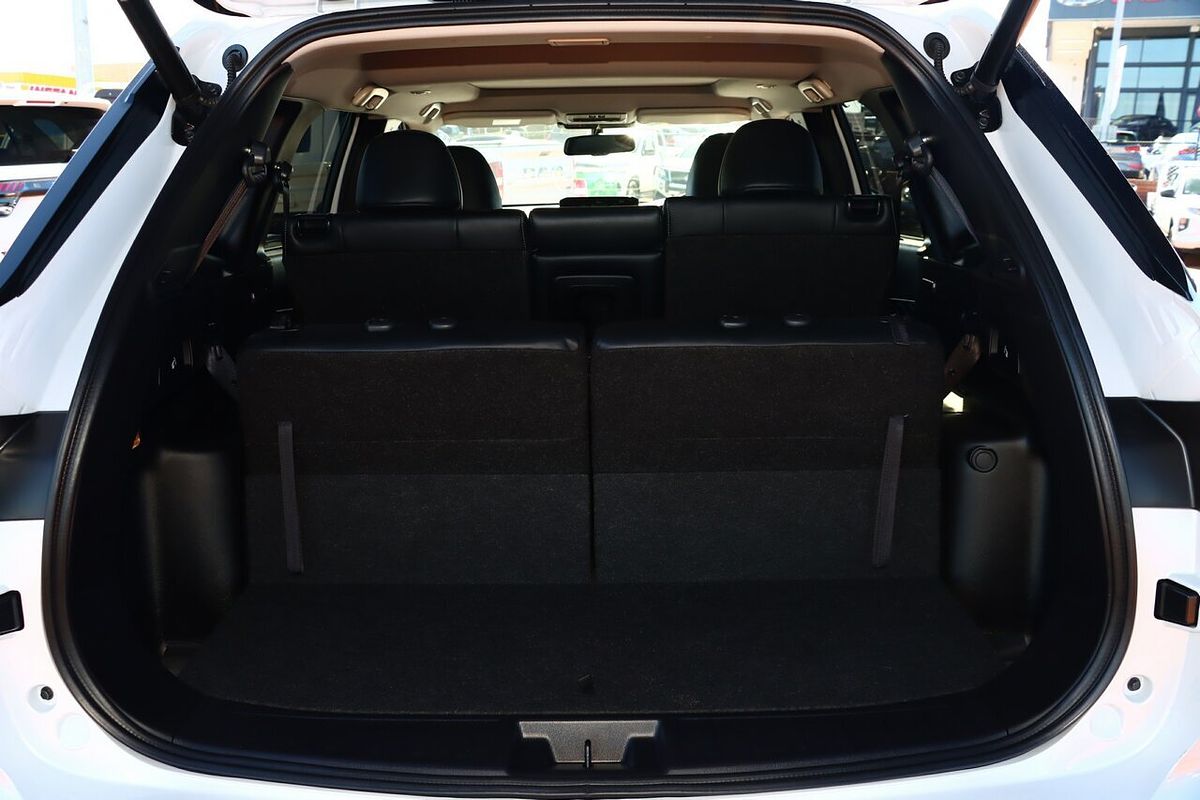 2024 Mitsubishi Outlander Exceed ZM