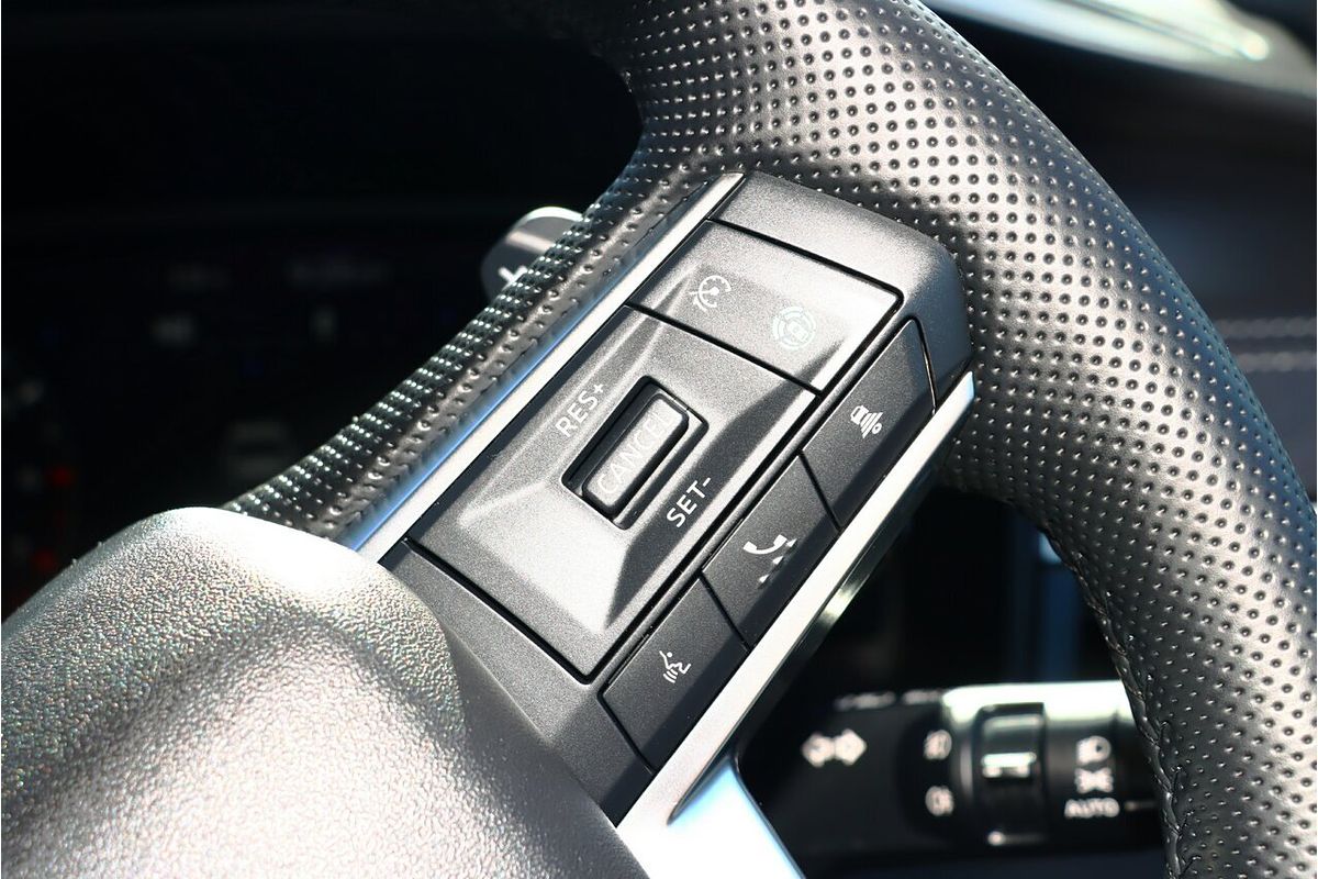 2024 Mitsubishi Outlander Exceed ZM