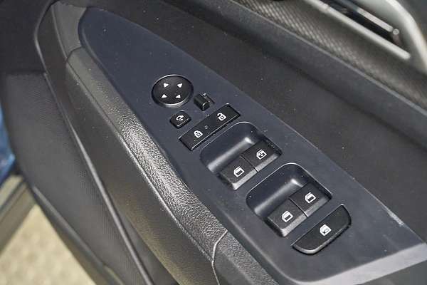 2022 Kia Sportage S NQ5