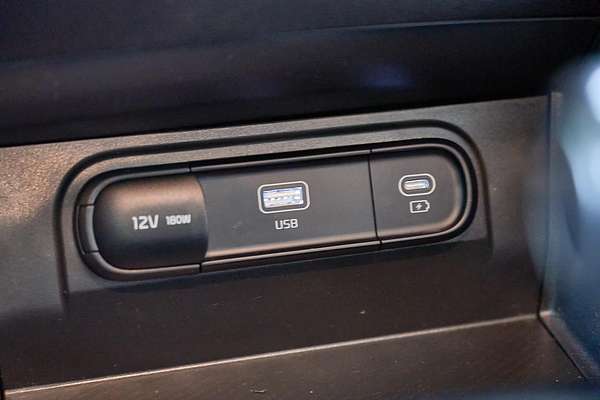 2022 Kia Sportage S NQ5