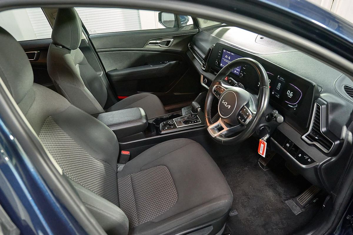 2022 Kia Sportage S NQ5
