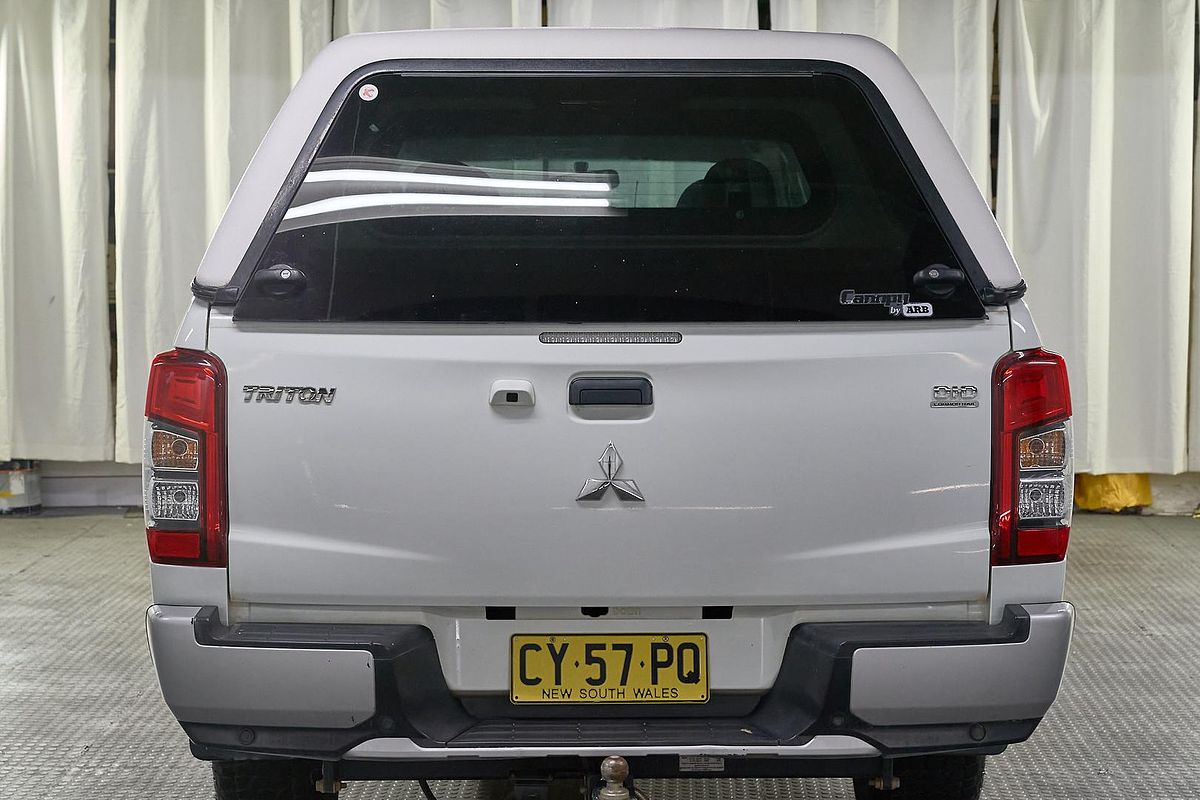 2020 Mitsubishi Triton GLX MR 4X4
