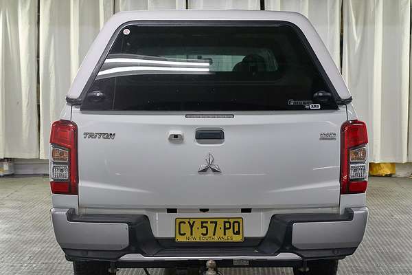 2020 Mitsubishi Triton GLX MR 4X4