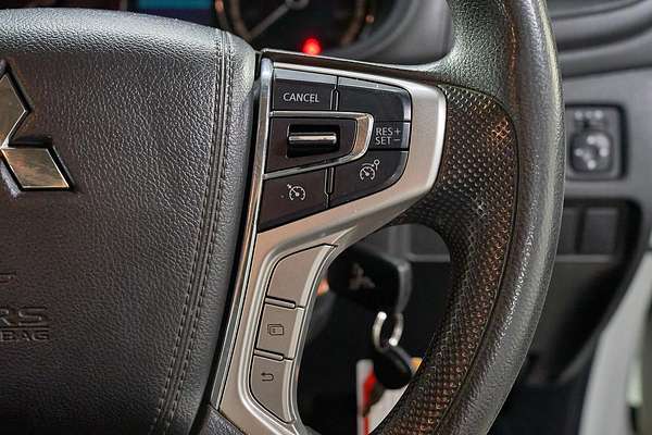 2020 Mitsubishi Triton GLX MR 4X4