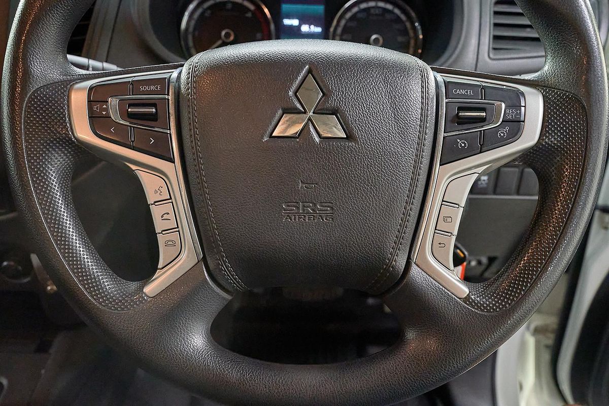 2020 Mitsubishi Triton GLX MR 4X4