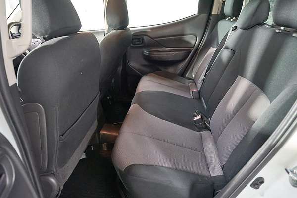 2020 Mitsubishi Triton GLX MR 4X4