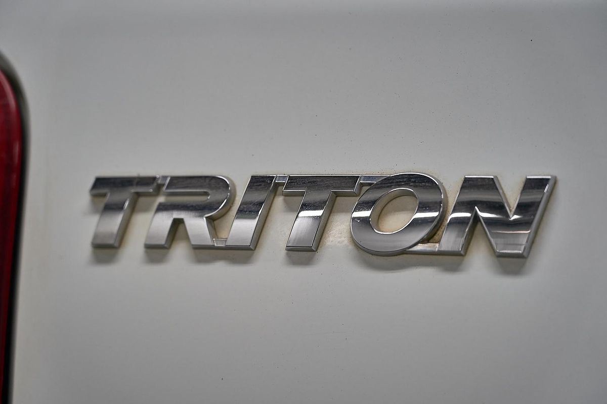 2020 Mitsubishi Triton GLX MR 4X4