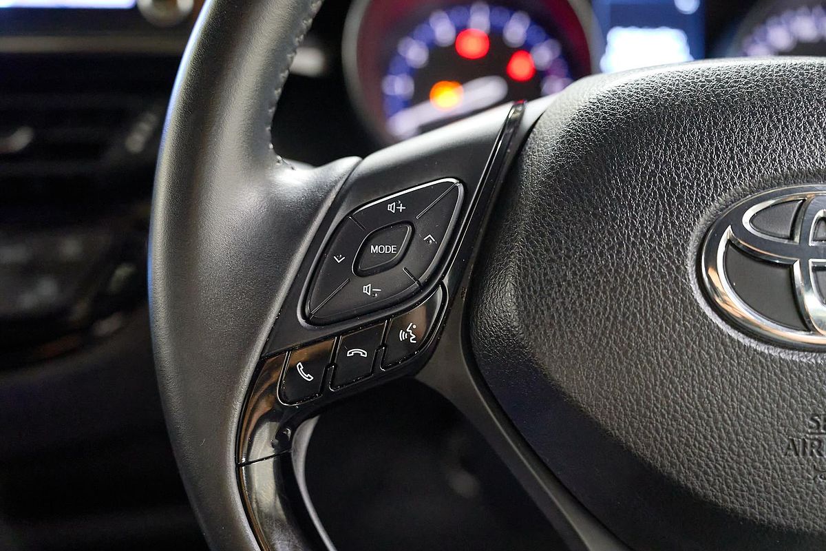 2023 Toyota C-HR GXL NGX10R